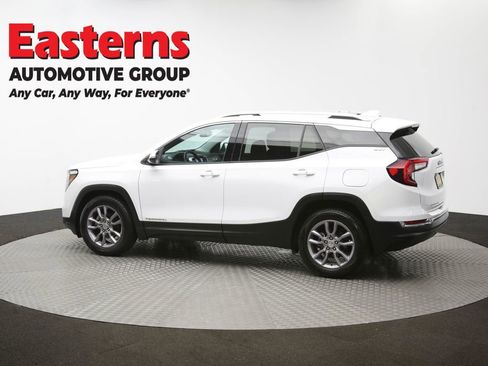 Used 2024 GMC Terrain SLT image 64