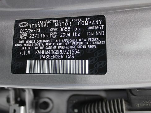 Used 2024 Hyundai Elantra SEL FWD image 43