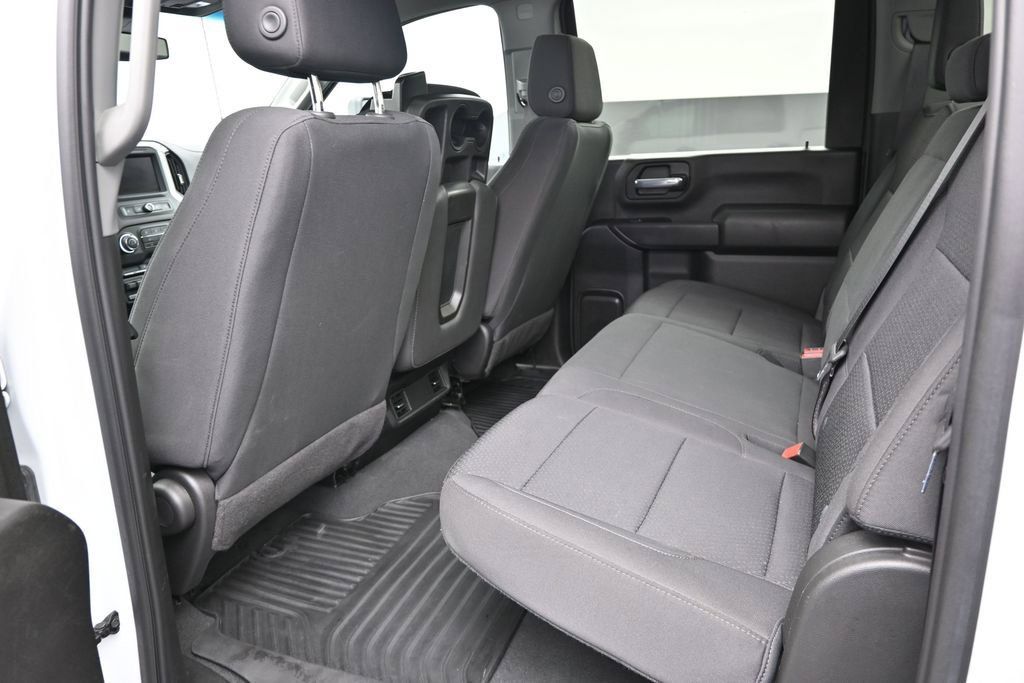 Used 2024 Chevrolet Silverado 2500 Custom AWD/4WD image 23