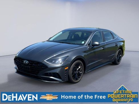 Used 2023 Hyundai Sonata SEL FWD image 2