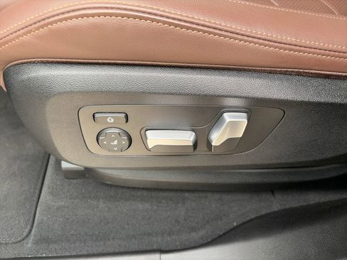 Used 2023 BMW X5 sDrive40i w/ Climate Comfort Package RWD image 15