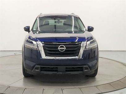 Used 2022 Nissan Pathfinder SV w/ SV Premium Package