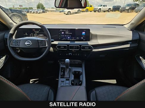 New 2026 Nissan Sentra SR w/ SR Premium Package FWD image 19