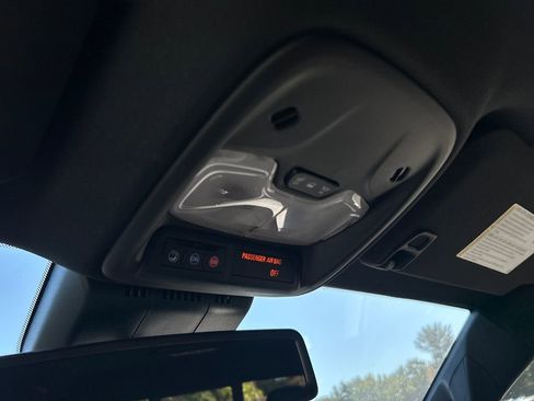 Certified 2024 Chevrolet Colorado LT w/ LT Convenience Package II image 35