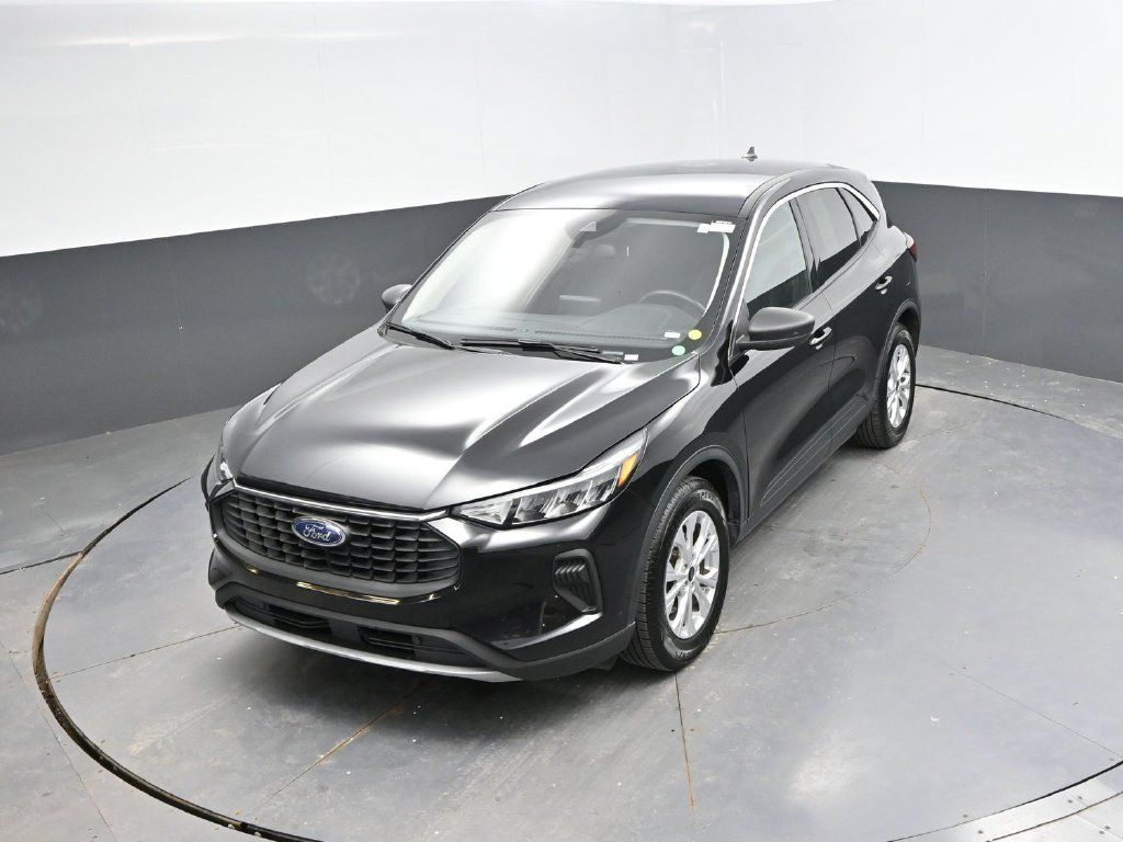 Used 2024 Ford Escape Active FWD image 26
