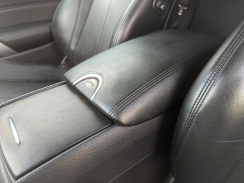 Used 2013 INFINITI G37 Convertible w/ Premium Pkg RWD image 27