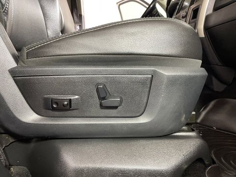 Used 2014 RAM 3500 Laramie image 23