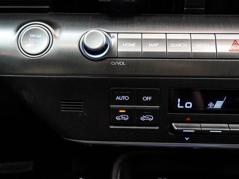 Used 2024 Hyundai Kona SEL AWD/4WD image 28