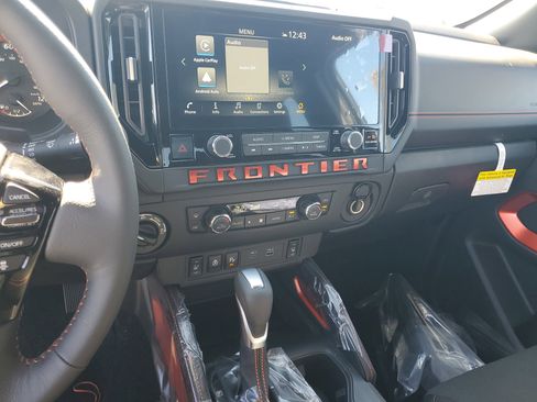 New 2026 Nissan Frontier PRO-4X w/ Pro-4x Convenience Package image 12