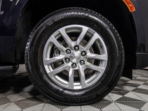 Used 2024 Chevrolet Tahoe LS RWD image 39