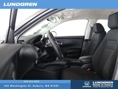 Used 2023 Honda HR-V LX image 12
