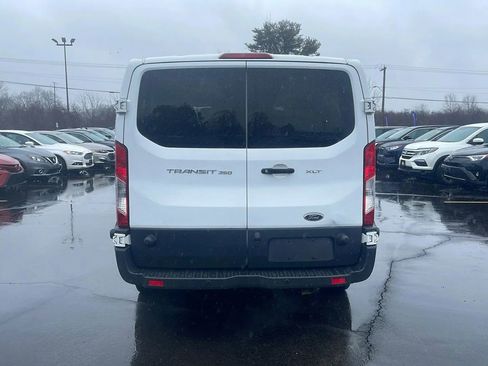 Used 2018 Ford Transit 350 XLT image 4