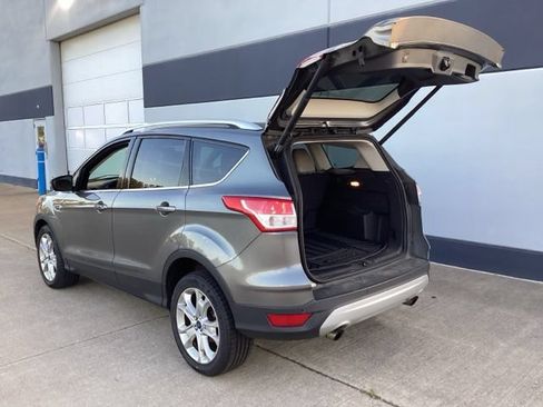 Used 2014 Ford Escape Titanium w/ Equipment Group 401A AWD/4WD image 13