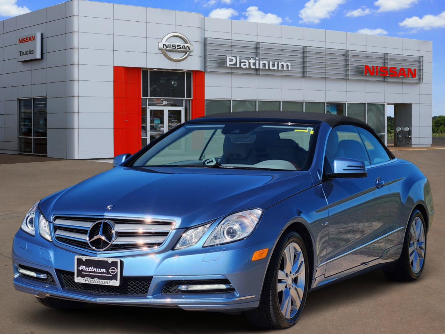 Used 2012 Mercedes-Benz E 350 Cabriolet image 2