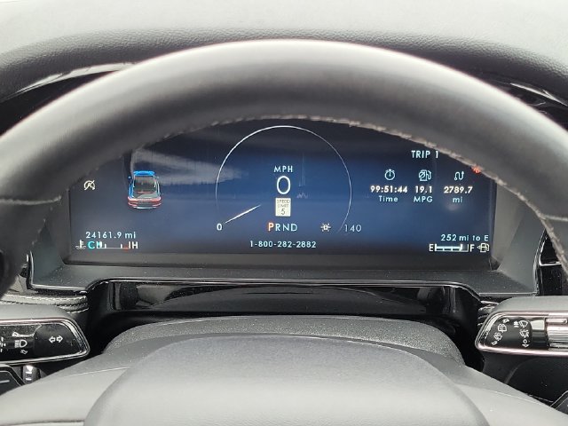 Used 2023 Lincoln Corsair AWD w/ Equipment Group 101A image 15
