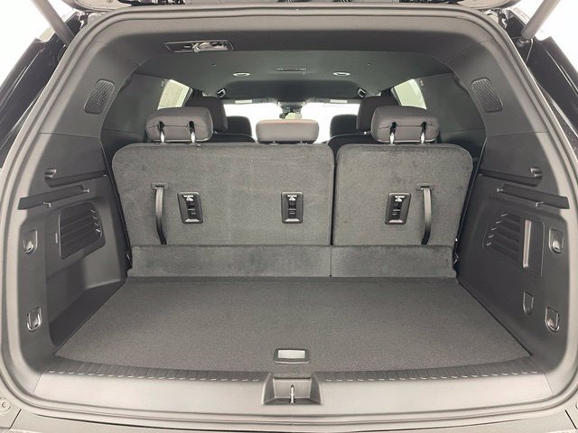 New 2027 Chevrolet Traverse LT AWD/4WD image 18