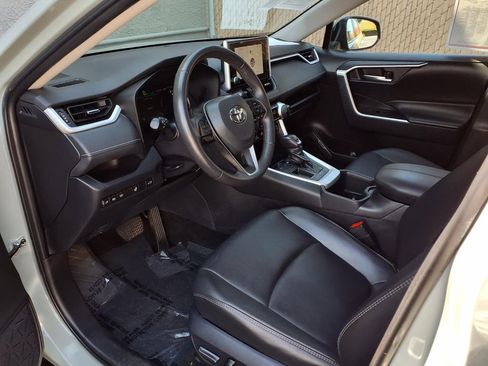 Certified 2023 Toyota RAV4 XLE Premium FWD image 16