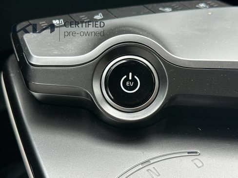 Certified 2024 Kia EV6 Wind RWD image 24