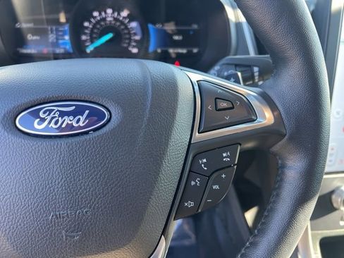 Used 2023 Ford Edge SEL w/ Convenience Package image 29