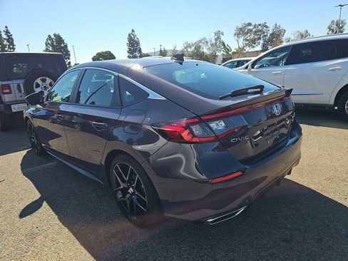 Used 2024 Honda Civic Sport Touring image 6