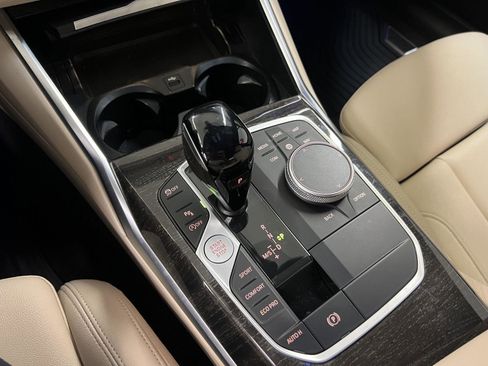 Used 2021 BMW 330i xDrive Sedan w/ Convenience Package image 21