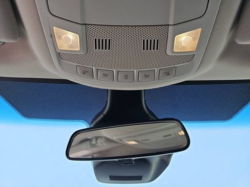 Used 2020 Ford Edge SE FWD image 31