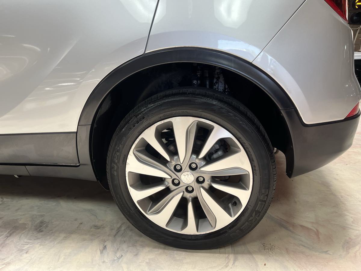 Used 2018 Buick Encore Preferred FWD image 31