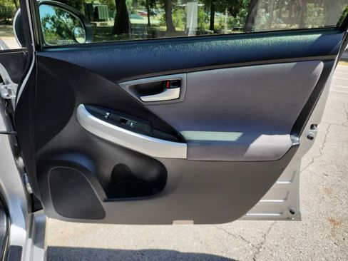 Used 2012 Toyota Prius Two FWD image 31