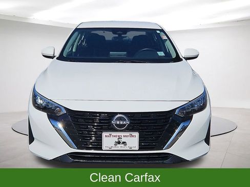 Used 2024 Nissan Sentra SV FWD image 2