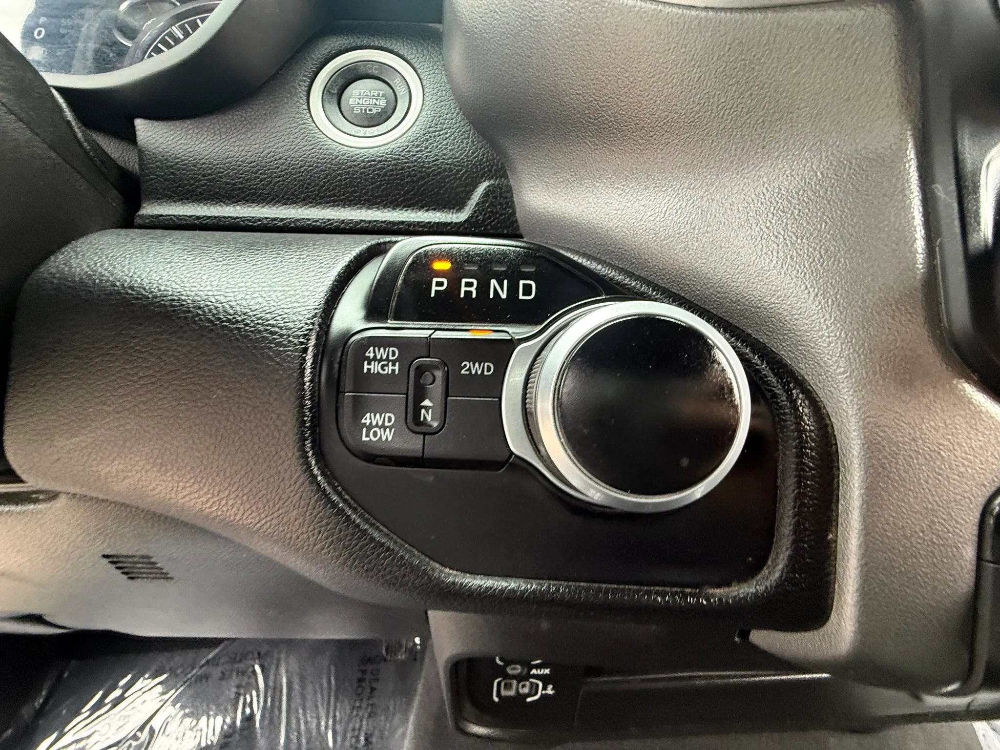 Used 2024 RAM 2500 Big Horn AWD/4WD image 28