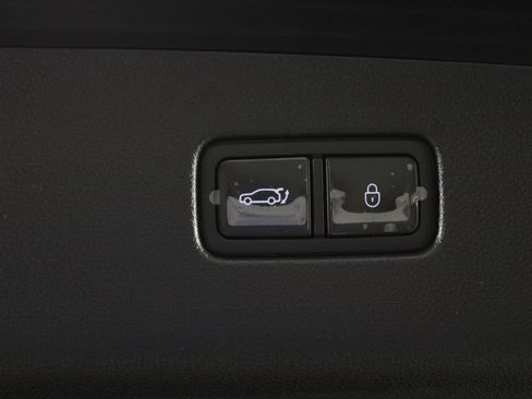 Used 2026 Genesis GV70 3.5T Sport Prestige AWD/4WD image 16