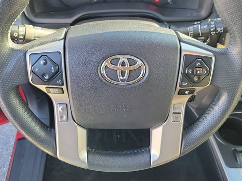 Used 2020 Toyota 4Runner SR5 Premium image 22