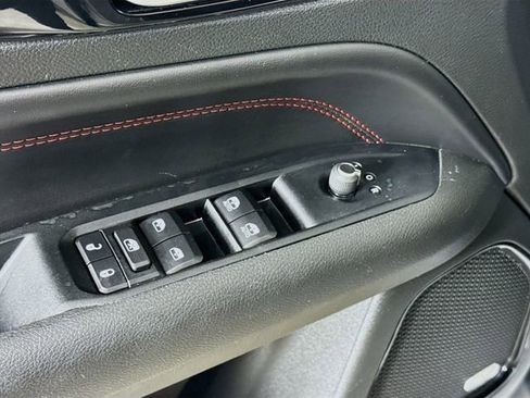 Used 2022 Jeep Compass Trailhawk w/ Sun and Sound Group image 17