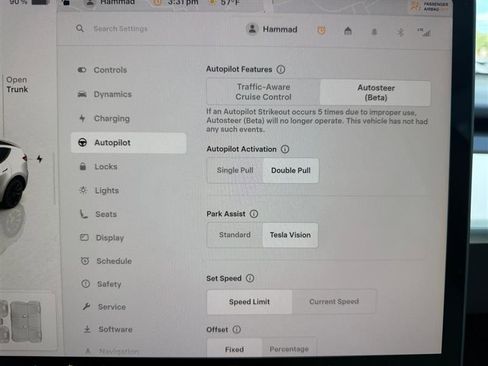 Used 2022 Tesla Model Y Long Range image 24