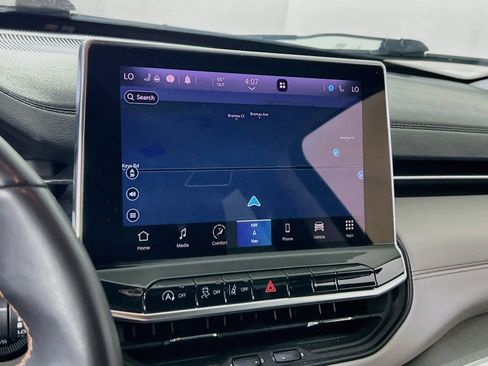 Used 2022 Jeep Compass Limited w/ Elite Group AWD/4WD image 13