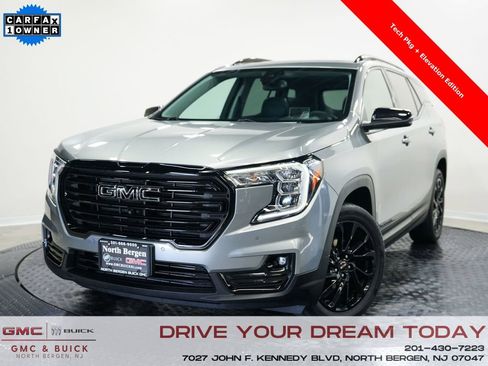 Used 2023 GMC Terrain SLT w/ Tech Package AWD/4WD image 1