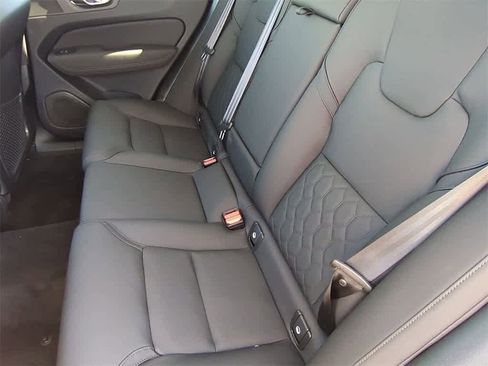 New 2026 Volvo XC60 B5 Plus w/ Protection Package Premier image 19