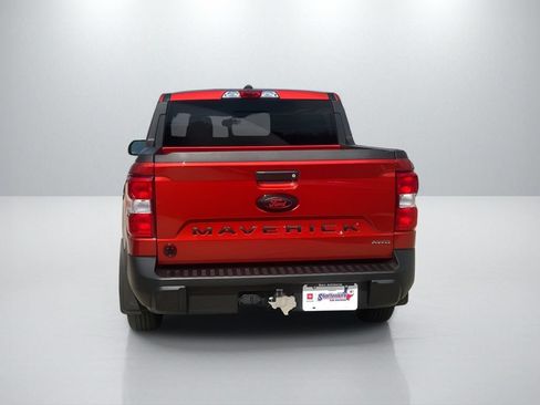 Used 2023 Ford Maverick Lariat w/ Lariat Luxury Package AWD/4WD image 6