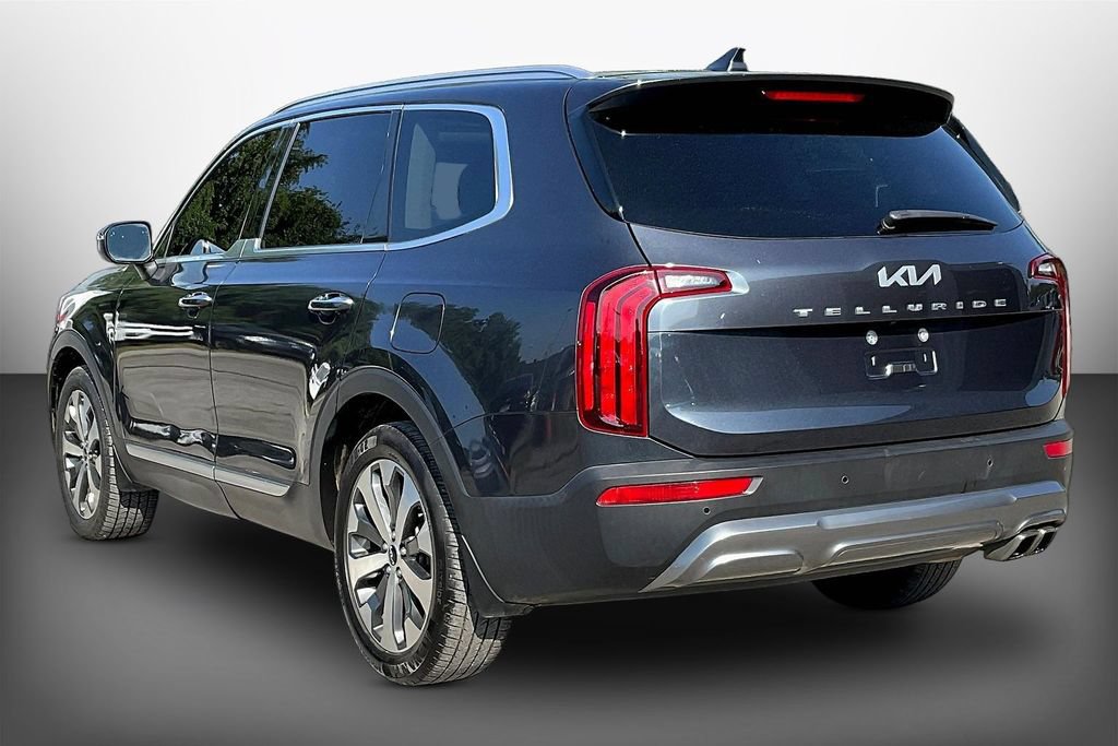 Used 2022 Kia Telluride S FWD image 4