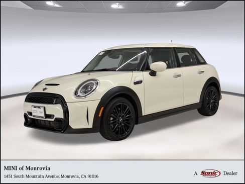 Certified 2023 MINI Cooper S FWD image 1