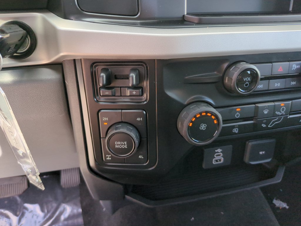 New 2026 Ford F350 XL w/ STX Appearance Package AWD/4WD image 25