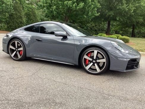 Used 2025 Porsche 911 Carrera S image 2