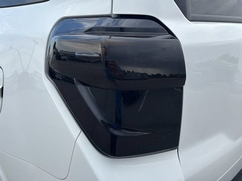 Used 2023 Toyota 4Runner SR5 Premium w/ Moonroof Package AWD/4WD image 11