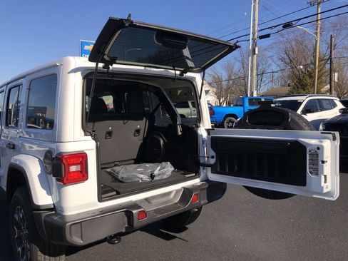 New 2026 Jeep Wrangler Sahara image 17