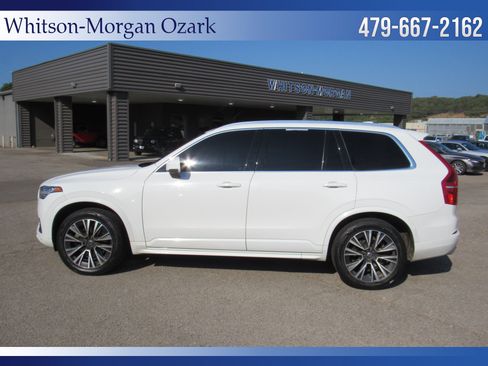 Used 2020 Volvo XC90 T6 Momentum w/ Protection Package Premier AWD/4WD image 8