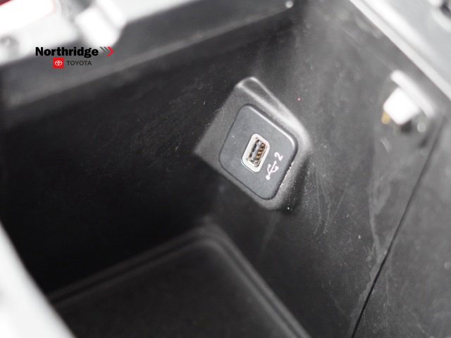 Used 2021 Jeep Wrangler Rubicon AWD/4WD image 36