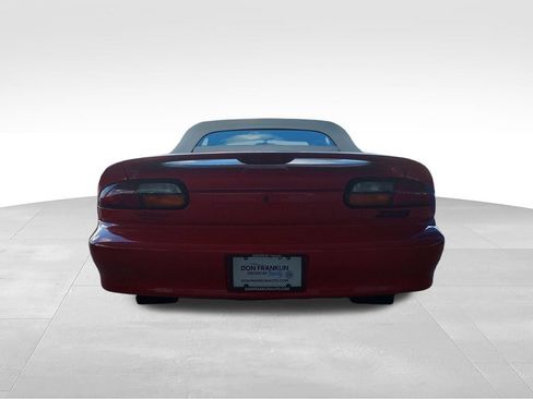 Used 1997 Chevrolet Camaro Z28 w/ Preferred Equipment Group 2 RWD image 4