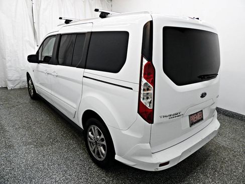 Used 2020 Ford Transit Connect XLT image 4