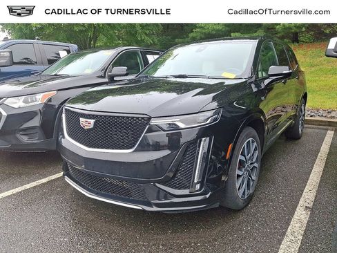 Used 2024 Cadillac XT6 Sport w/ Technology Package AWD/4WD image 1