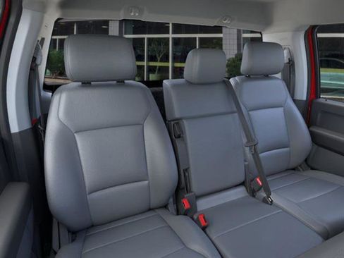 New 2025 Ford F550 4x4 Regular Cab Super Duty image 10